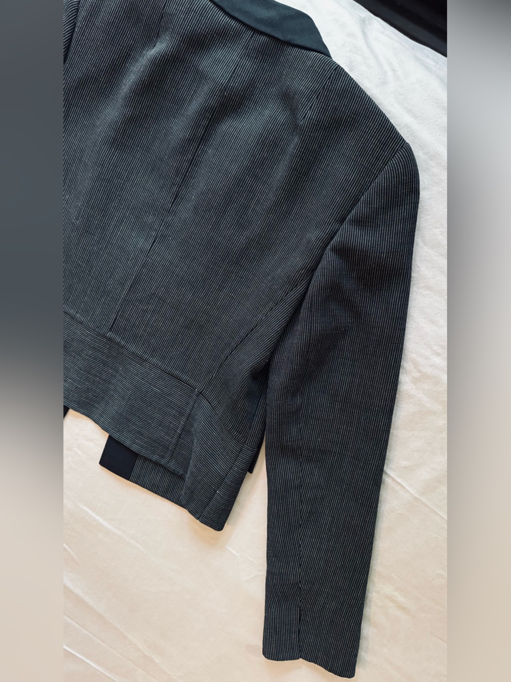 AKRIS Tailored Wool Blend Jacket Black Textured Pinstripe Notch-Collar Blazer - Picture 10 of 16